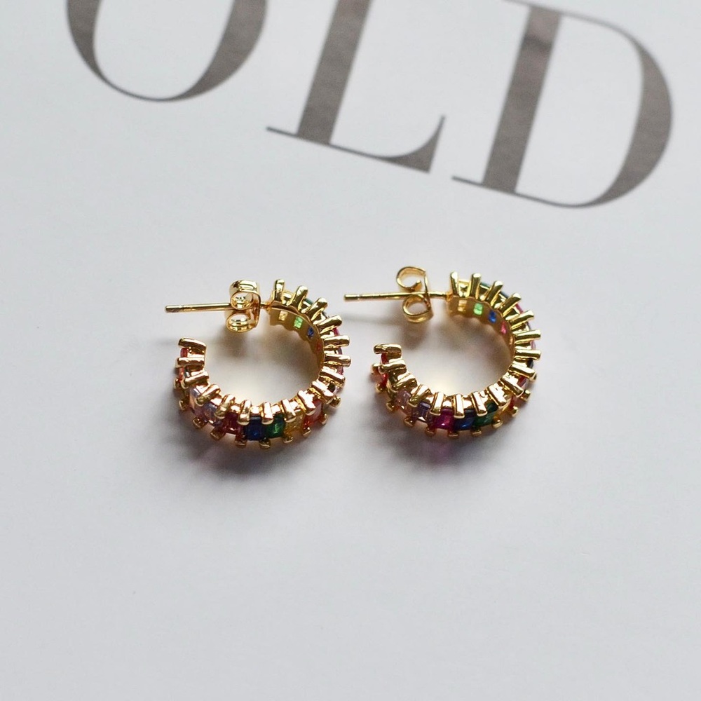 Luxury Gold Earrings Hoop Baguette Crystal Color G - Picture 3 of 5